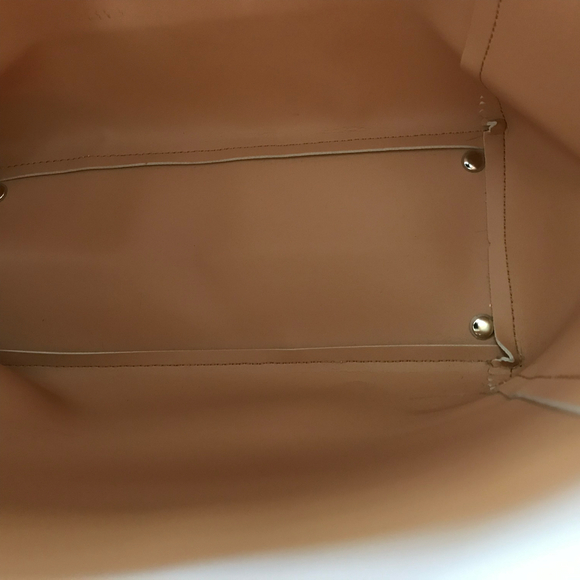 Ulta Large Ivory Faux Leather Tote NWT - Picture 5 of 8